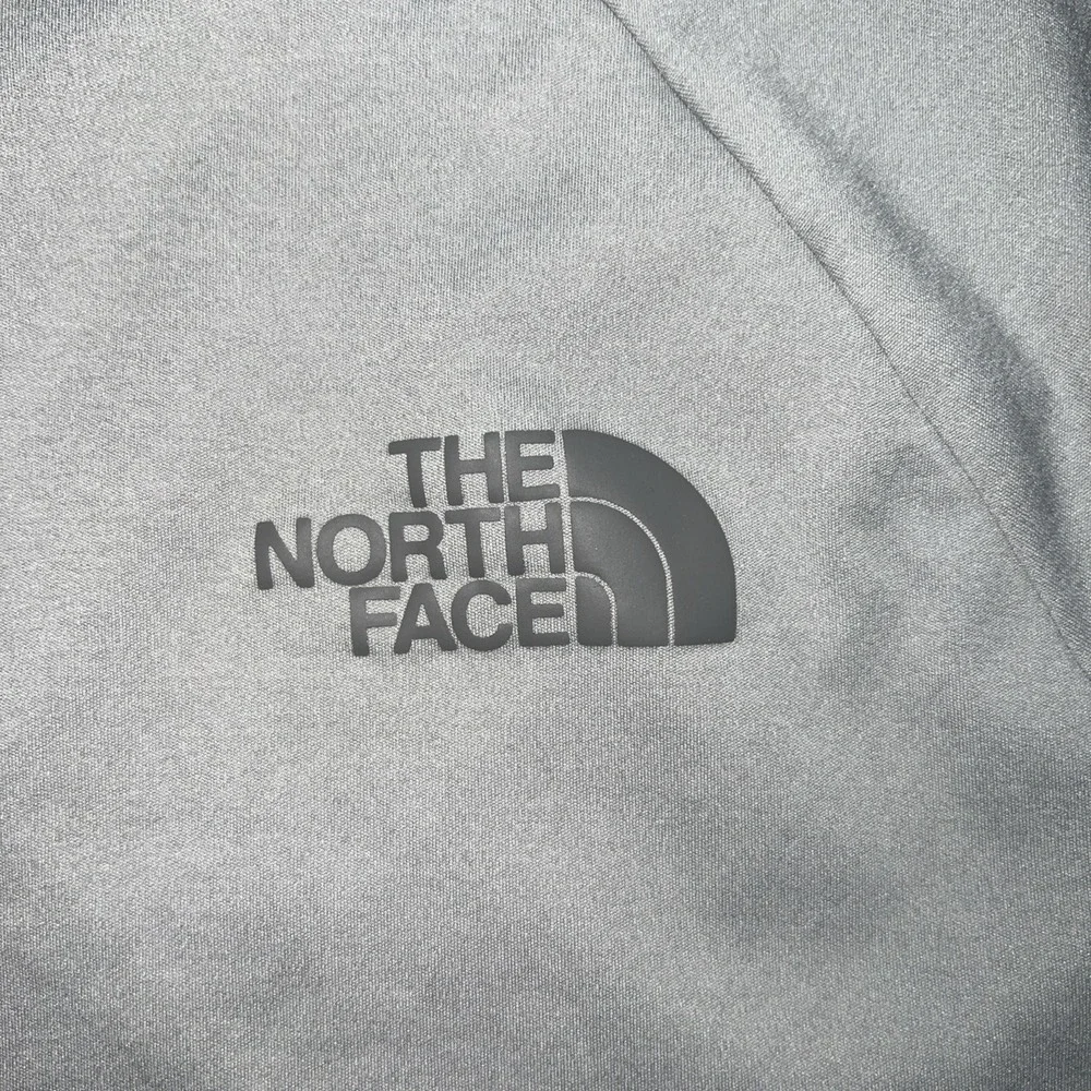 The North Face Men's Athletic T Shirt Small S Gray Short Sleeve Performance Tee